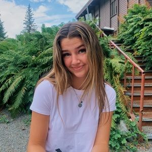 Meet your Posher, Jennessa